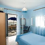 Folies Lejlighed Lourdata (Kefalonia)