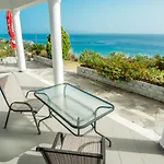 Folies Lejlighed Lourdata (Kefalonia)