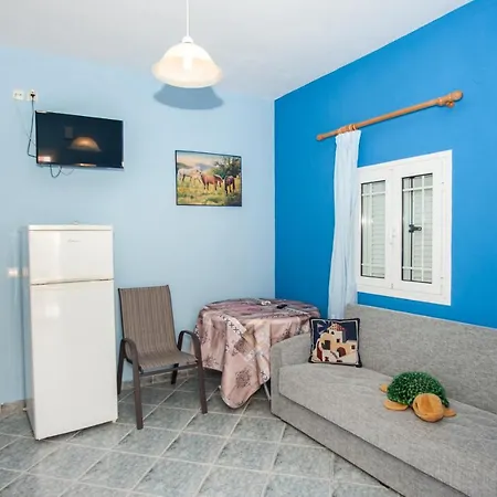 Apartament Folies *