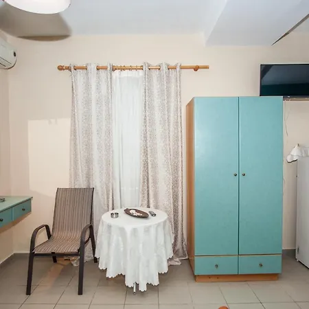 Folies Apartament
