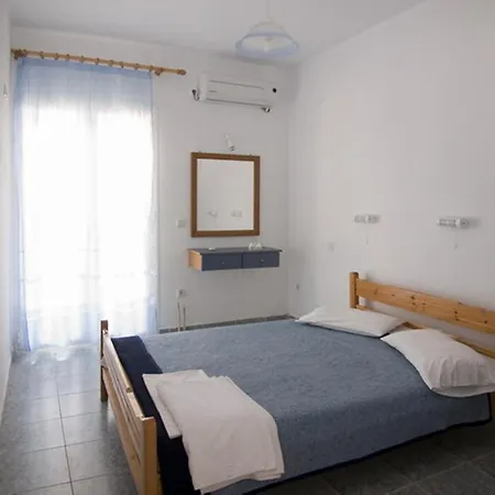 Folies Apartament *