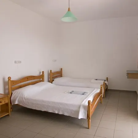 Apartament Folies