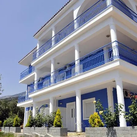 Folies Apartament