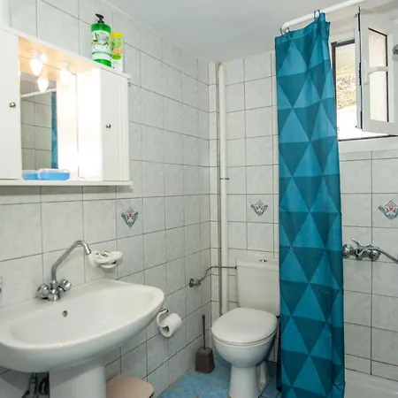 Folies Apartment