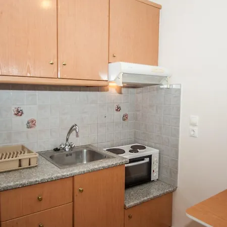Folies Apartment *