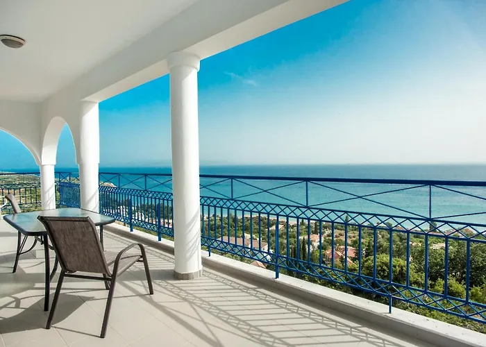 Folies * Lourdata (Kefalonia)